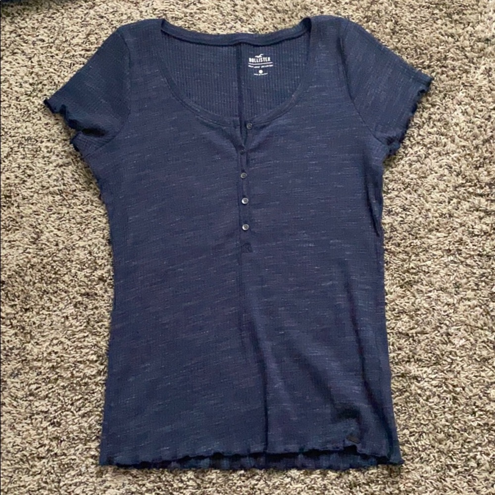 Blue hollister top